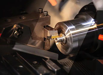 Signal Transmission Solutions for CNC Lathes Using Conductive Slip Rings